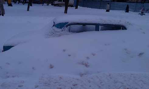 Парковка в снегу